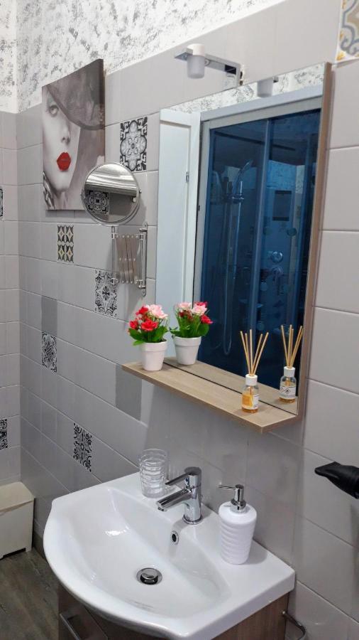 B&B Marykey Bologna Bagian luar foto